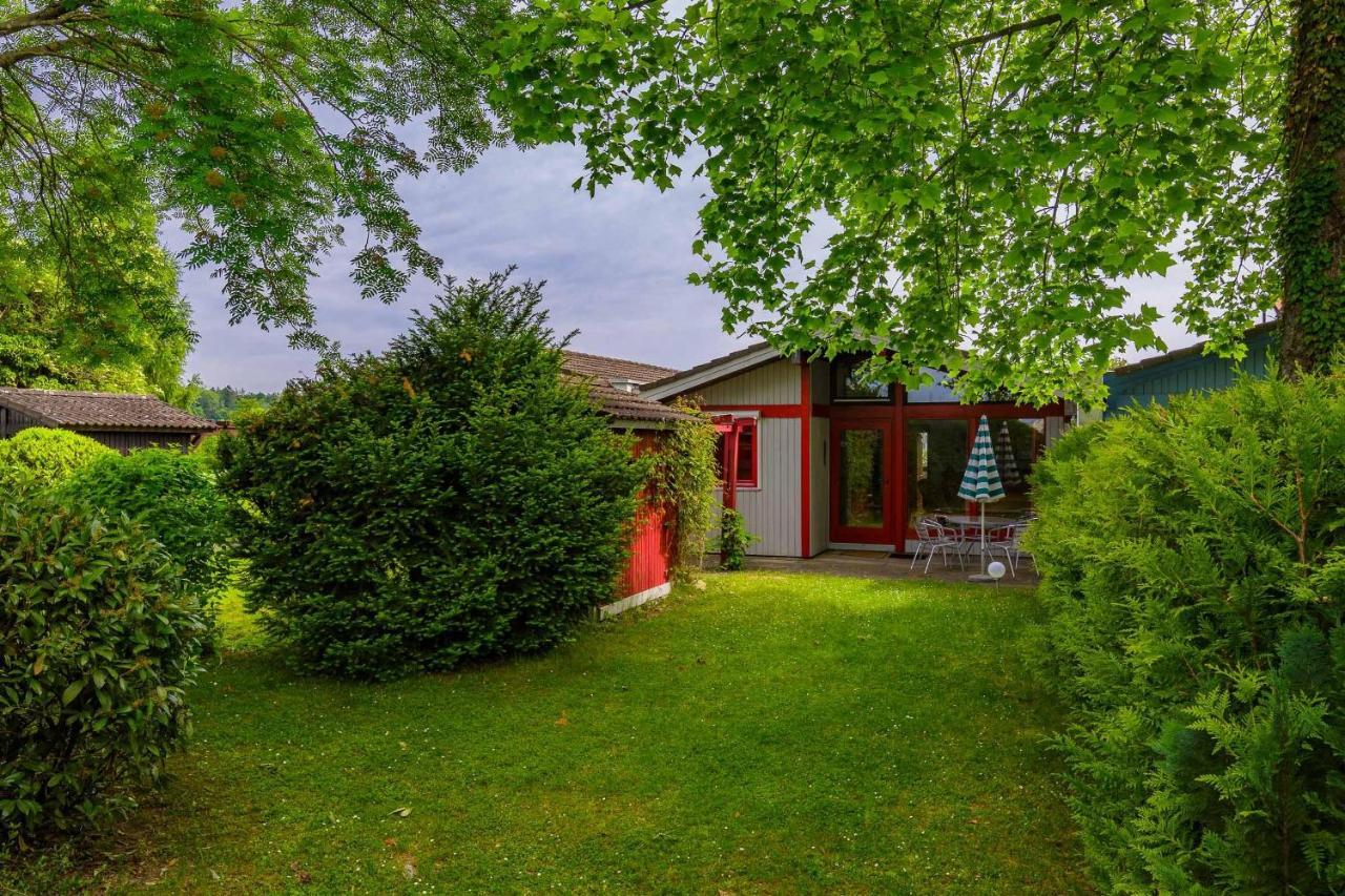 Ferienwohnpark Immenstaad Am Bodensee Satteldachhaus Typ 9 Sd 69 Extérieur photo
